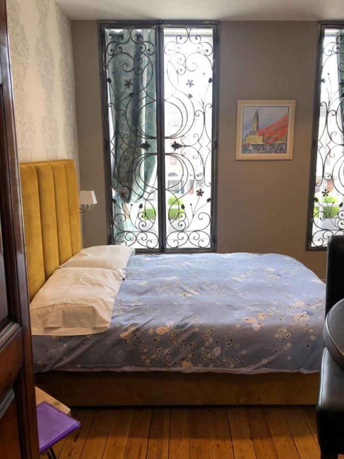 Le 31 Au Coeur Des Places Arras Exterior foto