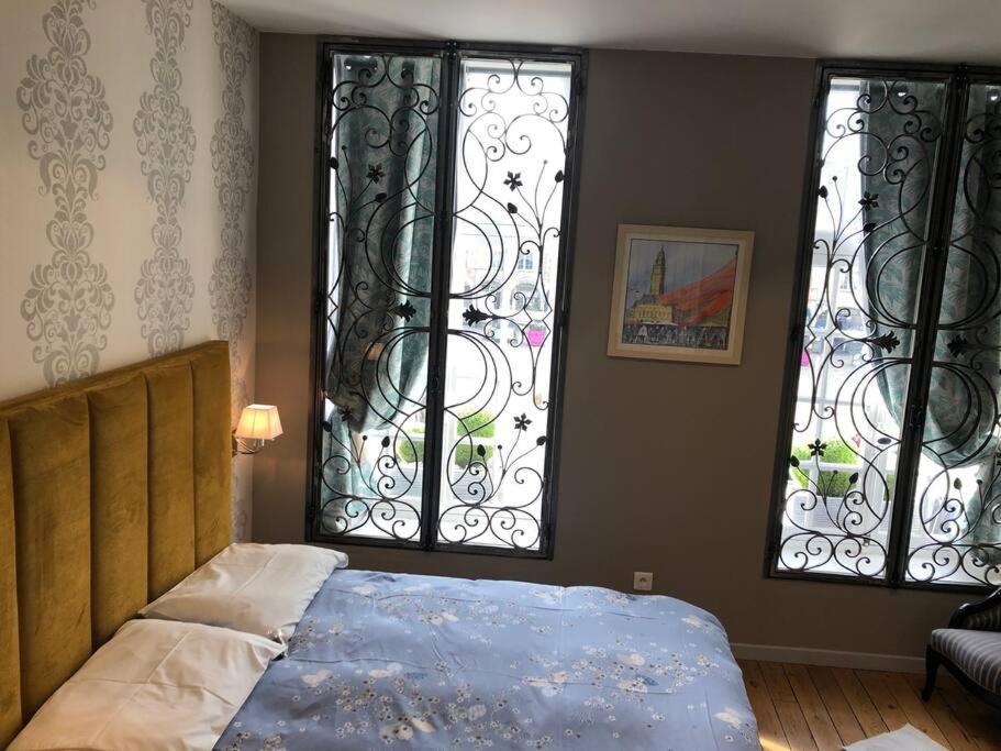 Le 31 Au Coeur Des Places Arras Exterior foto